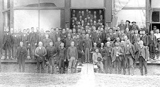 The People's ("Populist") Party is formed