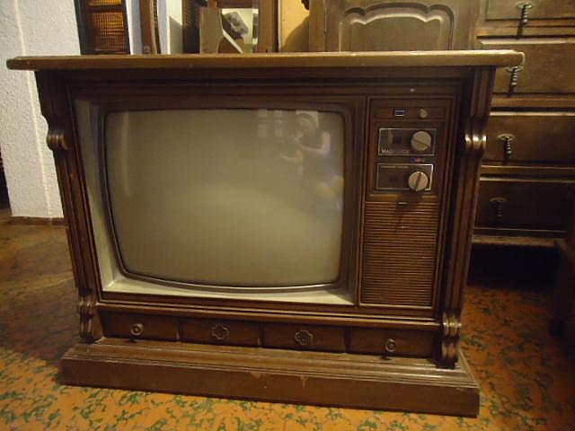 Televisor