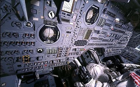 Llegada a la luna gracias a los chips