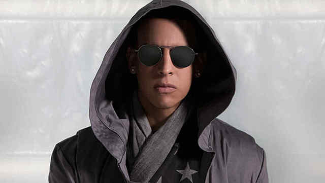 El cartel en la casa