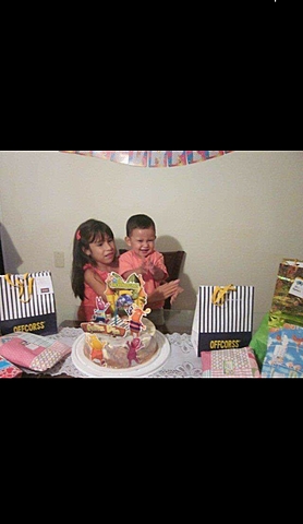 "A veces ser una hermana es incluso mejor que ser un supérheroe". Anónimo