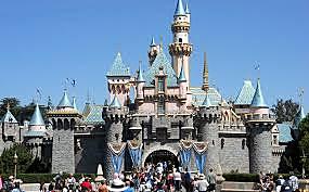 Se inaugura Disneyland en Los Ángeles