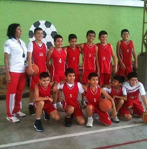 PRIMER TORNEO