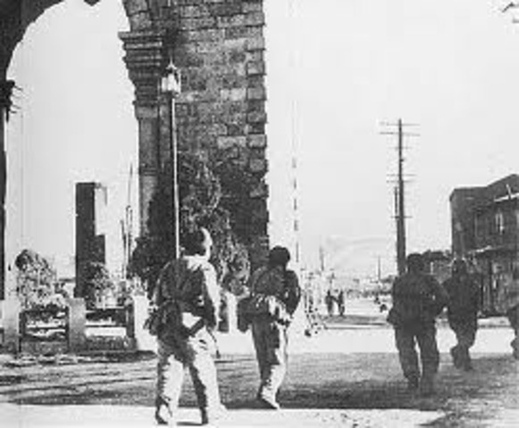 North Korea Captures Seoul