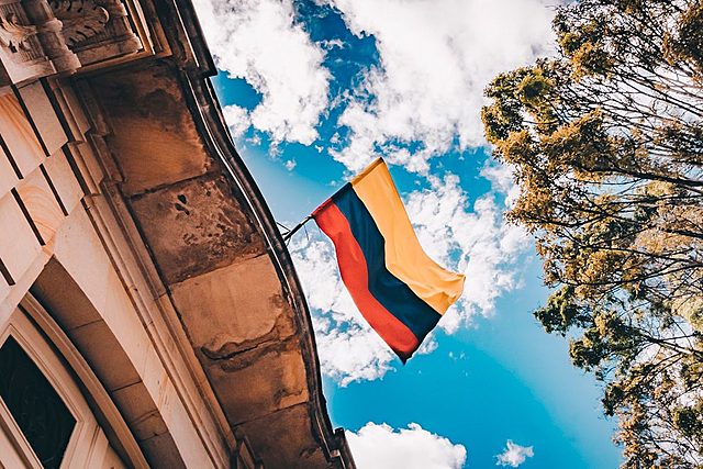 SE REGLAMENTO LA PRACTICA DE LAS TERAPIAS ALTERNATIVAS EN COLOMBIA.