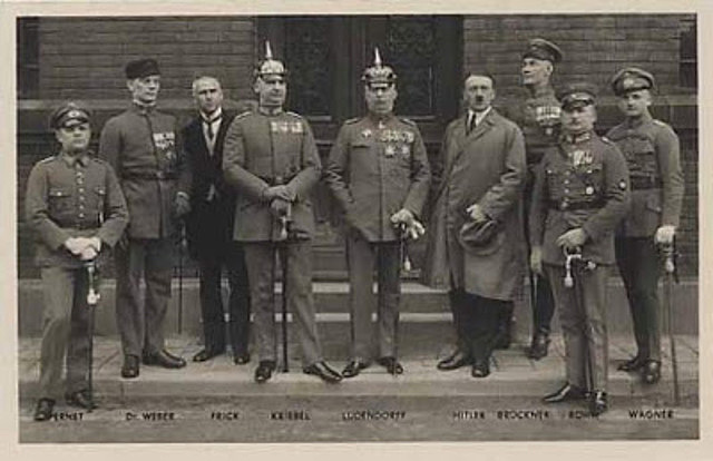 Tercera Etapa (1933-1949). Utilización de la Pedagogía Social para la propaganda política