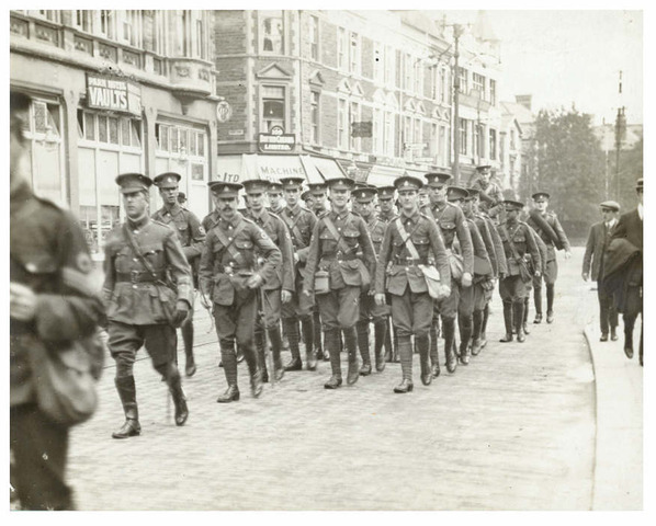 Austria-Hungary declares war on Serbia