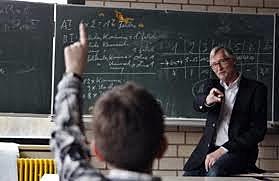 Iniciados Método Desarrollista y Socialista - Guerra de Vietnam