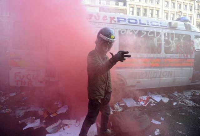 Students bring chaos to the capital