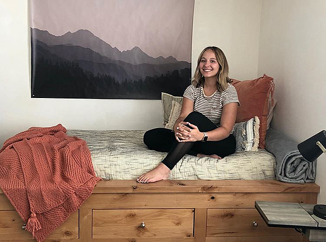 sister moved to collage