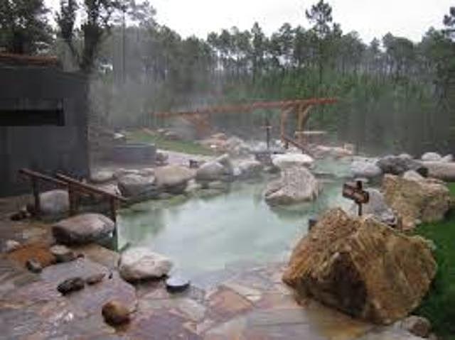 SIGLO XVIII USO DE LAS AGUAS TERMALES COMO MEDICINA NATURAL