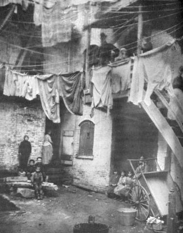 New York, Philadelphia and Chicago counted over a million people each.