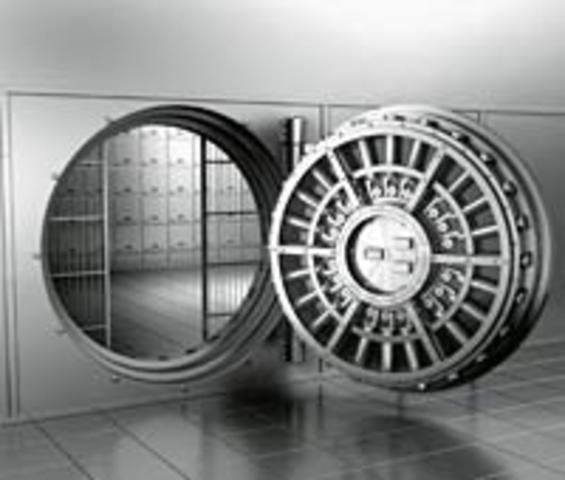 Banks run out of gold/silver and the government can not get any money