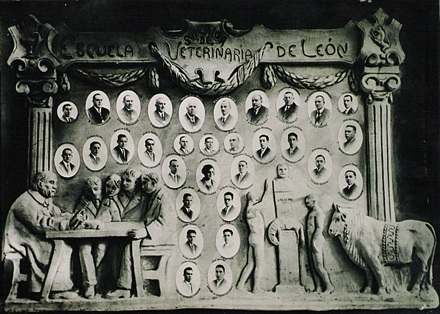 Primeras Mujeres Veterinarias