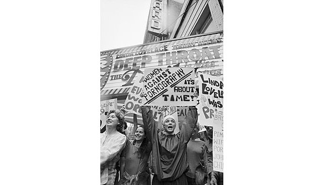 Deep Throat encumbra el cine porno