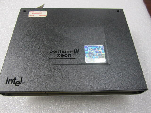 Intel Pentium III Xeon