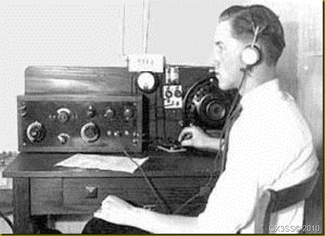 Se hacen experimentos con radio difusión AM (Amplitud Modulada).