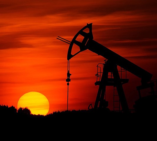 sobreexplotación de fuentes de energía no renovables