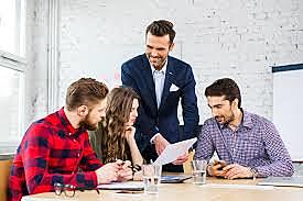 J. M. BURNS (TRANFORMACIONAL)