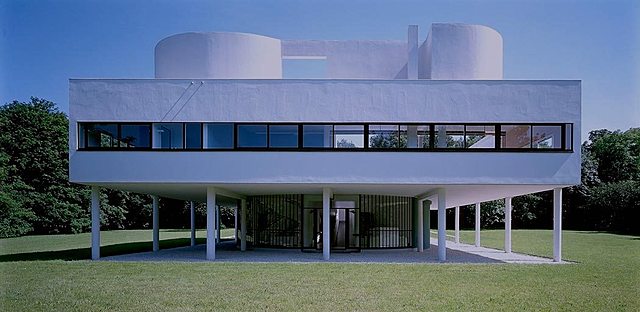 Racionalistas: Villa Savoye (Le Corbusier)