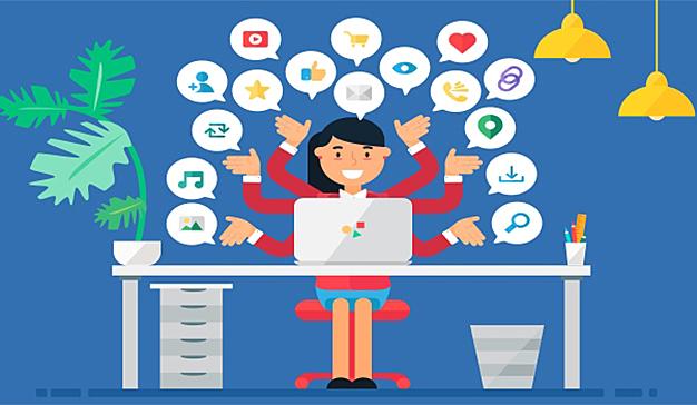 Community Manager y Content Curator.