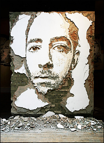 Scratching the Surface Project de Vhils