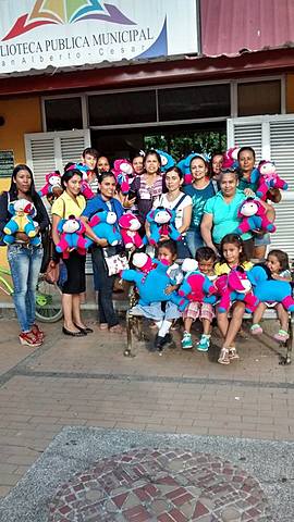 trabajando por lo comunidad