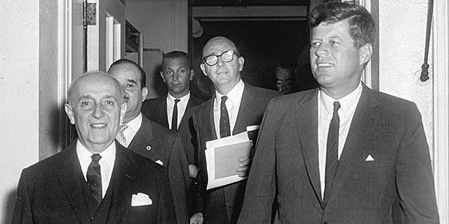 SIN RELACIONES CON CUBA