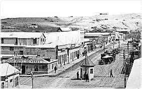 VECINOS DE COMODORO RIVADAVIA PROMUEVEN EDUCACIÓN SUPERIOR.