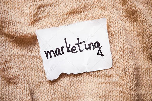 Es utilizado por primera vez el termino de Marketing en estados unidos