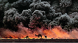 Incendios en los pozos petroleros de Kuwait