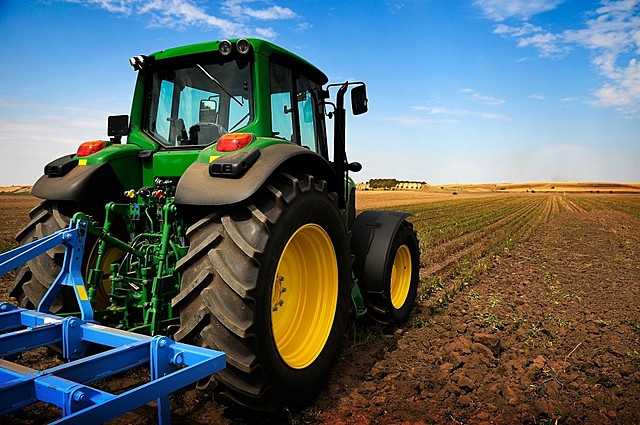 Weld escribe ¨El marketing de los productos agricolas¨