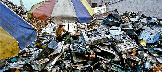 Vertedero electrónico en Guiyu