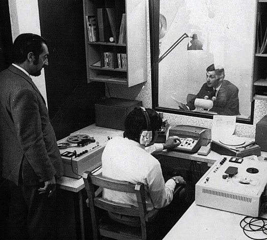 Primera emisora de carácter comercial