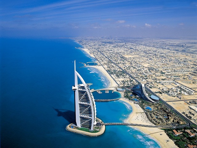 Come to Dubai