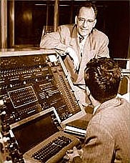 J.presper Eckert y John W.mauchly /maquina capaz de calcular tablas de trayectoria