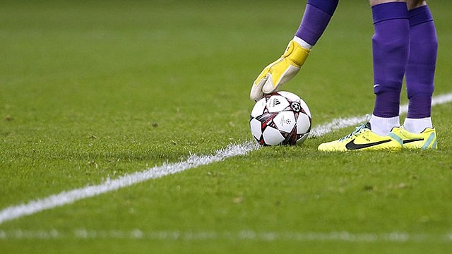 Erstes mal Fussball gespielt