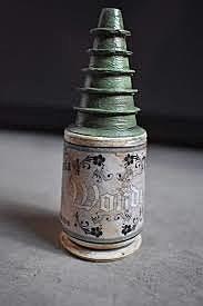 Aparece el pegamento magico