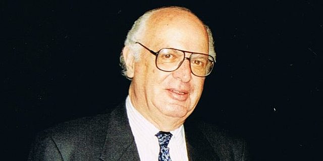 Primer Secretario de Turismo en cumplir un sexenio ( Antonio Enríquez Savignac)