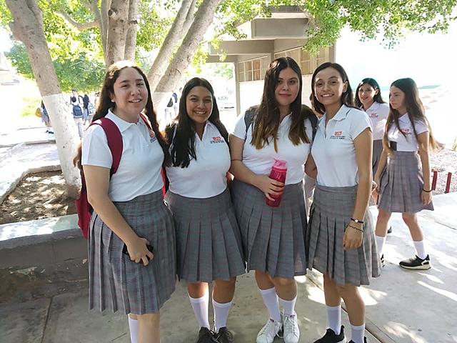 Mejores amigas de la prepa