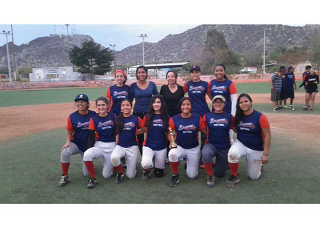 Empecé a jugar Softbol⚾