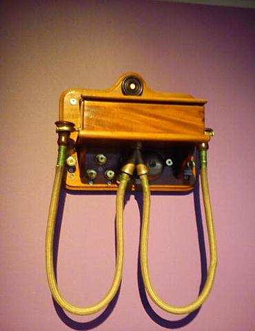 Telefono mural Gower - Bell