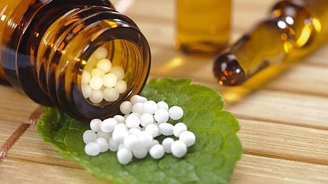 FUNDAMENTOS DE LA HOMEOPATÍA