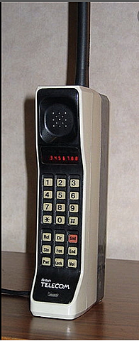 Teléfono celular portátil electrónico (Modelo independiente)