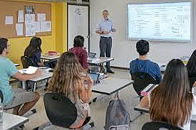 ADMINISTRACIÓN DE EMPRESAS