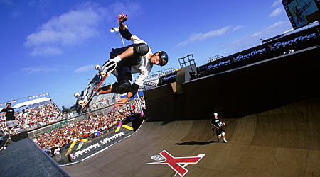 Tony hawk preformed the first 900