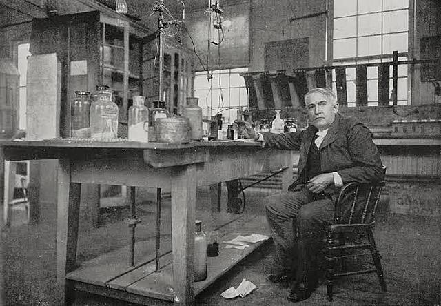 Inventos científicos de thomas alba edison.