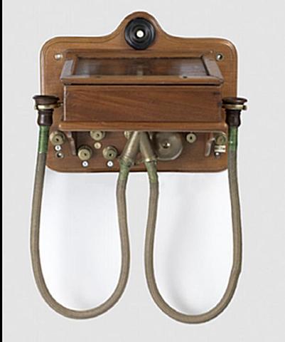 Teléfono mural Gower-Bell