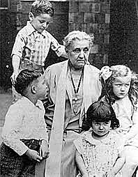 Settlement House Movement