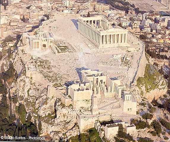 LA GRAN ACROPOLIS